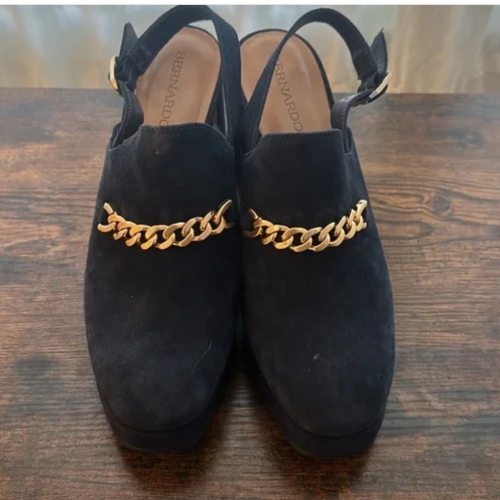 New Bernardo Napa platform sling back chain detail leather heel 7.5 navy - Picture 5 of 6
